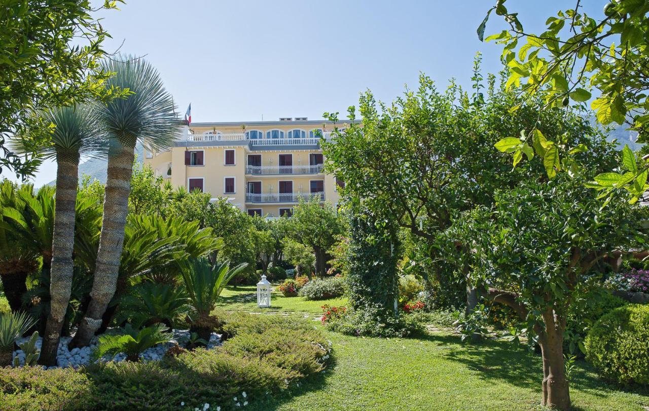 La Medusa Hotel - Dimora Di Charme Castellammare di Stabia Εξωτερικό φωτογραφία